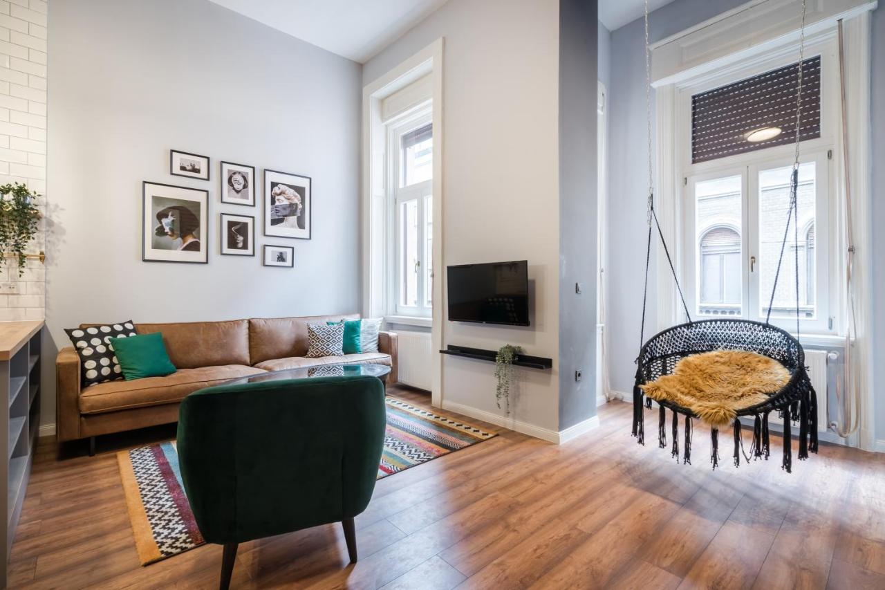 A32 Boutique Apartments, Best Location By Bqa Budapest Bagian luar foto