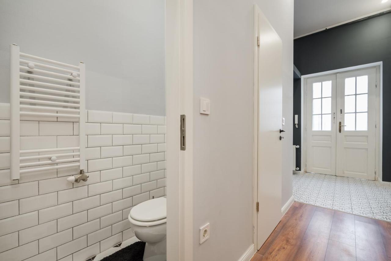 A32 Boutique Apartments, Best Location By Bqa Budapest Bagian luar foto